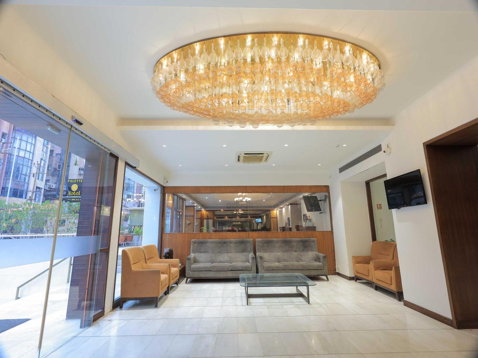 Palette Hotel Surya Вадодара Экстерьер фото